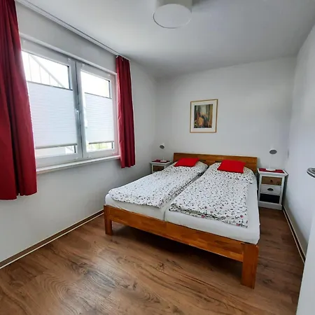 Kuestenwald - Kuestenfuchs Müritz